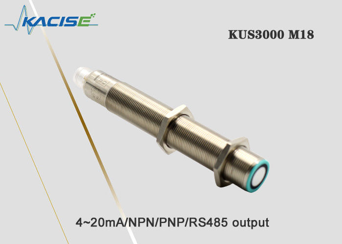 Capteur de proximité ultrasonique à boîtier compact KUS3000 M18 avec une répétabilité élevée et une portée de 1 m