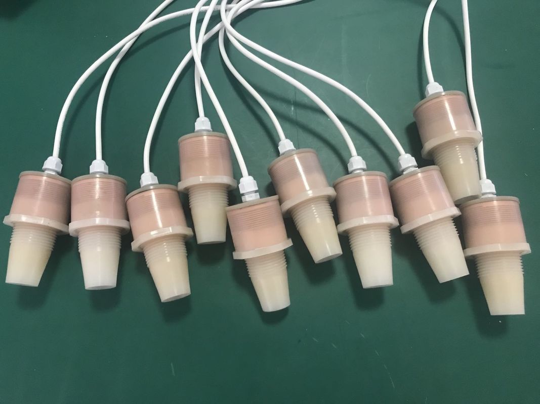 Compteur de niveau d'eau à ultrasons 6 V avec sortie RS485 et mesure de niveau de liquide de haute précision de 5 m
