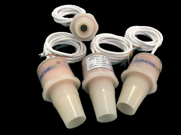 Capteur de niveau ultrasonique RS485 de 6 V avec une précision de 5 m pour la mesure des réservoirs d'eau et de carburant