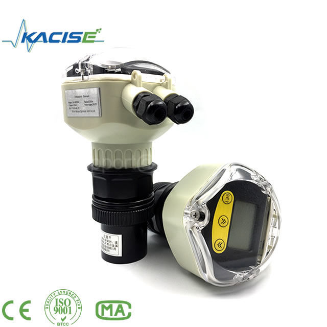 Capteur de niveau à ultrasons avec boîtier en acier inoxydable de protection IP67 et plage de mesure de 60 m pour eaux usées et réservoirs souterrains
