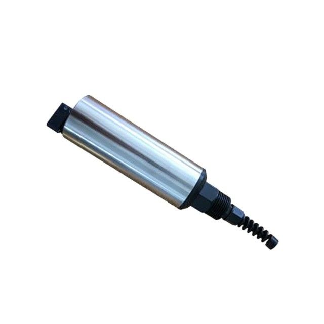 Capteur d'huile dans l'eau en ligne KWS-1000 avec sortie RS-485, pinceau de nettoyage automatique et analyse de fluorescence ultraviolette