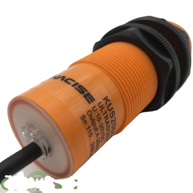 Capteur de niveau intelligent de carburant de longue distance de série sans visibilité ultra courte de haute qualité de la zone GXUM pour le camion