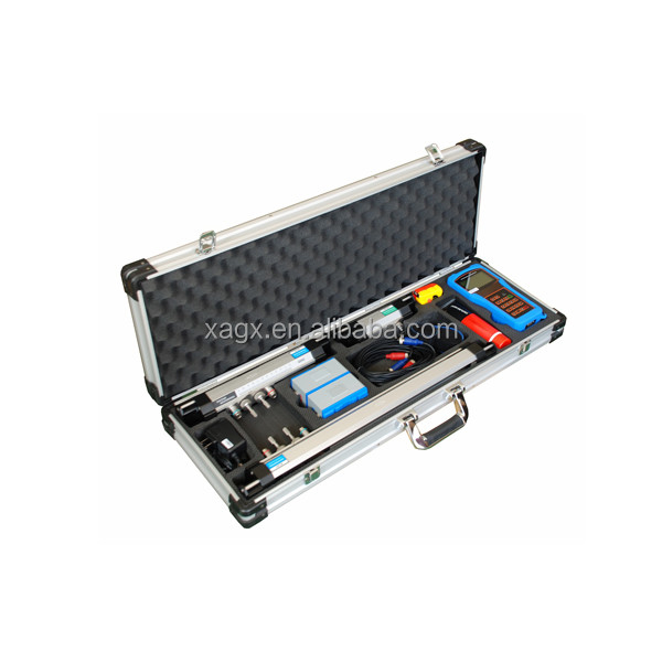 Compteur de débit d'eau à ultrasons portable à faible coût en Chine avec alimentation électrique 3 * 1,2V batterie ou adaptateur AC90 ~ 260V