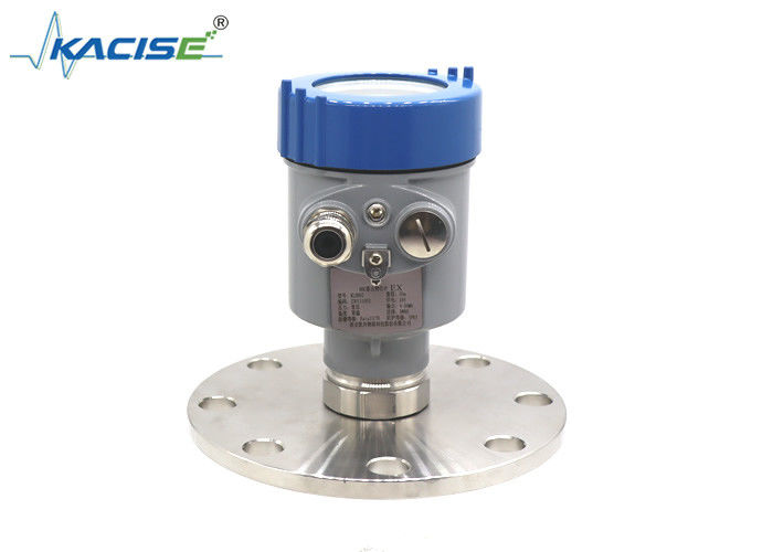 Capteur de niveau radar KLD802 avec antenne à lentille en PTFE sans contact, fréquence centrale de 80 GHz et précision de ± 2 mm pour une mesure continue