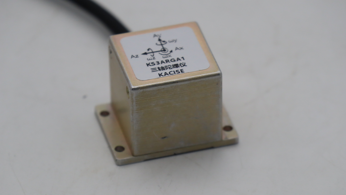 0.5-4.5 ((V) Gyroscope MEMS à sortie analogique avec ≤ 20 ((Ms) Temps de fonctionnement rapide