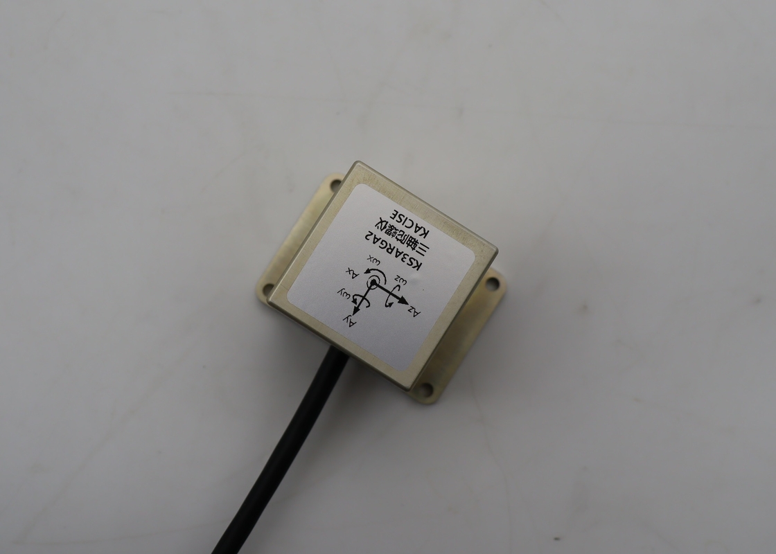 Sensor gyroscopique MEMS avec une stabilité de biais ≤12 (゚/H) et une sensibilité à la valeur G <0,02 ((°/S/G)