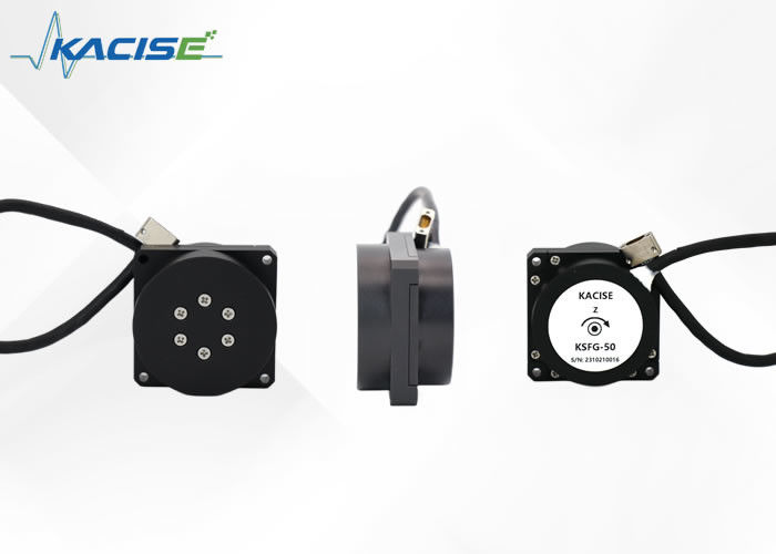 Gyroscope à fibre optique de haute précision avec un facteur d'échelle ≤ 10 ppm, non linéaire, léger < 130 g et large plage de température -45°+70°C