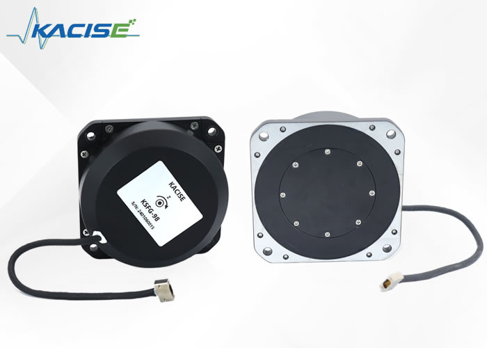 Suivi du mouvement à haute performance avec capteur gyroscopique électronique avec coefficient de marche aléatoire ≤ 0,005o/h^1/2