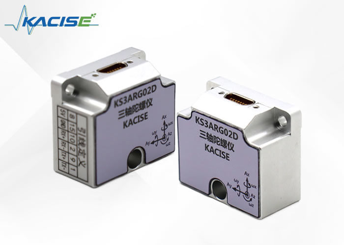 Sensor gyroscopique MEMS DC5V de précision avec débit de données 2000Hz 6,06g Résistance aux vibrations et température de stockage -55 ~ 85 °C