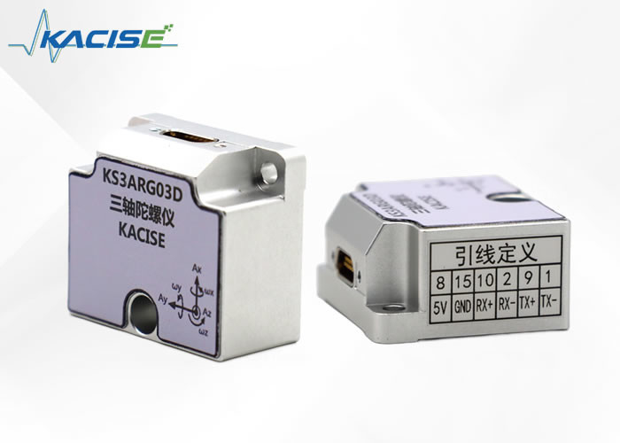 Puissance DC5 V MEMS Capteur gyroscopique pour conditions extrêmes RS422 Interface 5000g Tolérance aux chocs