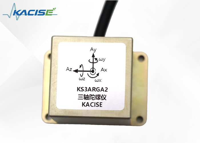 Capteur de gyroscope électronique précis avec tension de sortie réglable de 0,66 à 2,64 V, sensibilité à la valeur G ≤ 0,02 ((°/s/g)