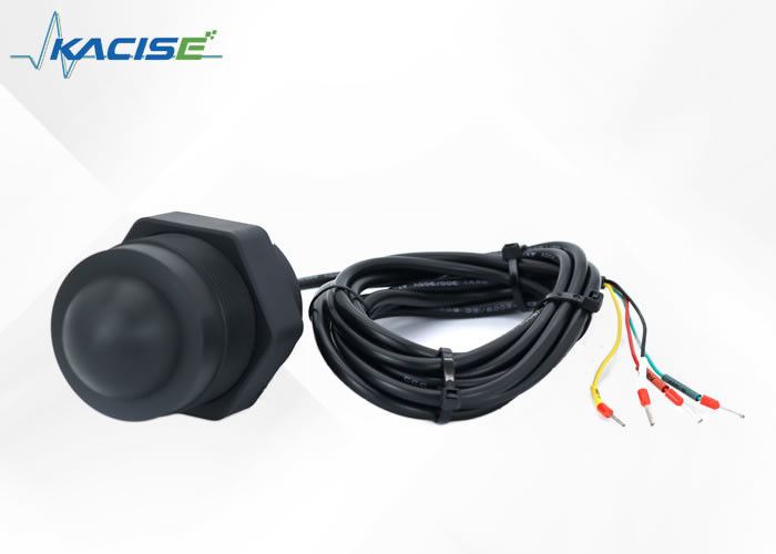Jauge de niveau radar 80 GHz avec étanchéité IP68 et communication RS485 pour une surveillance précise du niveau du réservoir