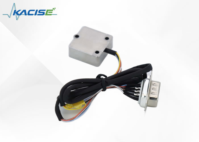 ±100 Plage de mesure Gyroscope MEMS au quartz pour applications de réalité virtuelle Courant d'entrée < 50 MA