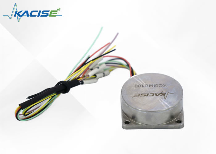 Sensor gyroscopique RS422 MEMS à interface avec une large plage de température -40 ̊ + 65 °C et une précision de données améliorée