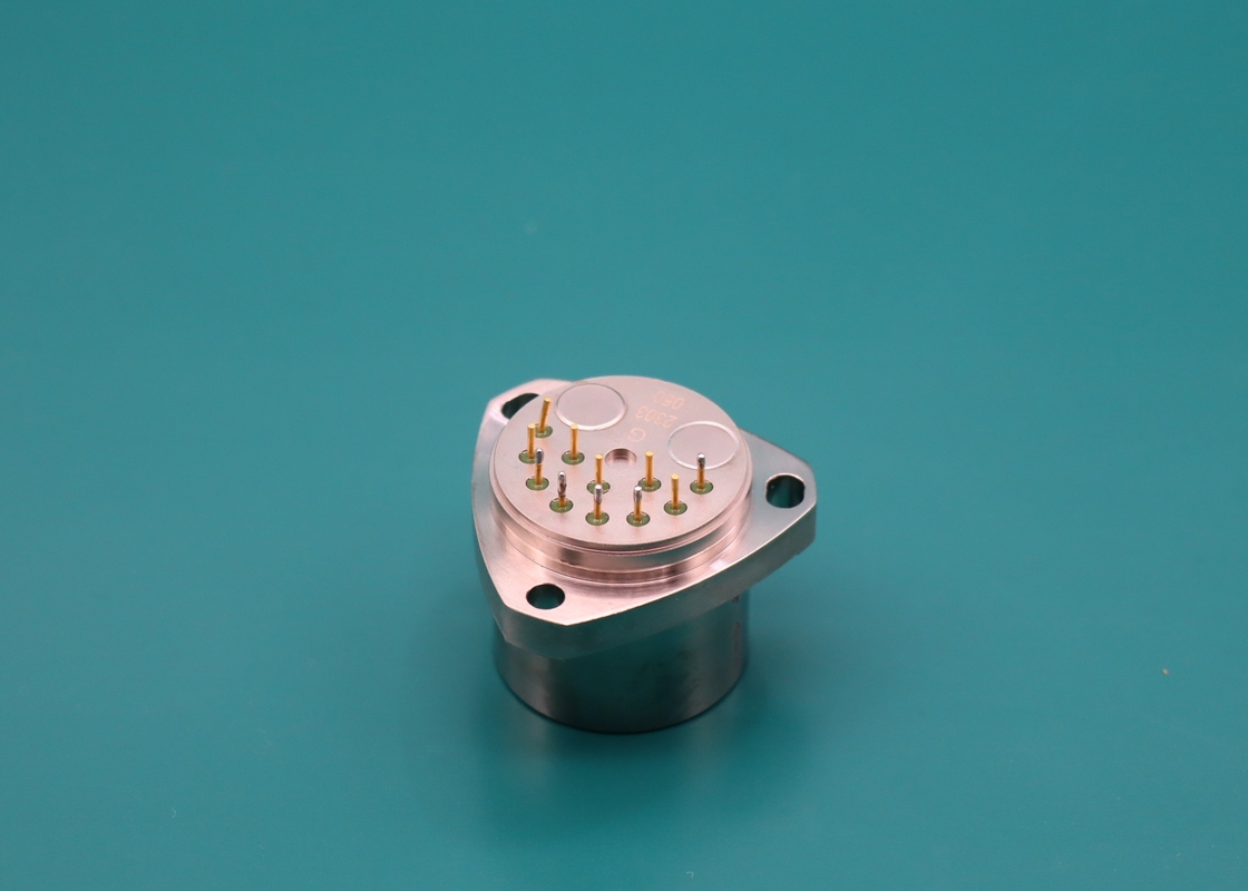 Capteur d'accéléromètre de sensibilité pour la détection précise des vibrations avec un biais ≤ 5 mg et une sensibilité à la température du biais ≤ 10 μg/°C