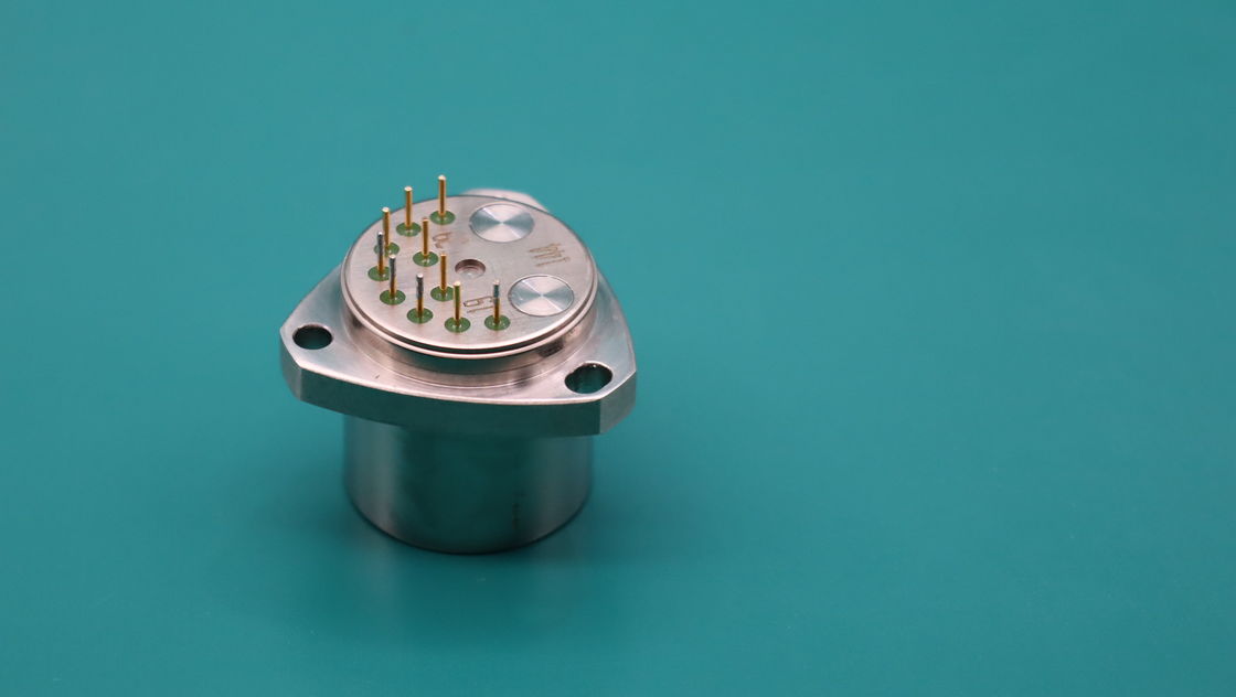 Accéléromètre de précision avec une résolution ≤5μg pour la surveillance des vibrations entre -45°C~+80°C et un poids ≤80g