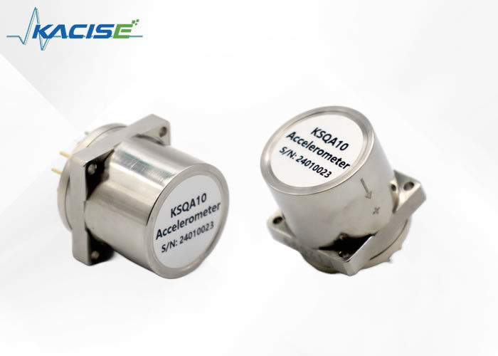Accéléromètre flexible à quartz avec plage d'entrée de ± 20 g, seuil ≤ 5 μg et sinus de crête de vibration de 15 g pour l'aérospatiale