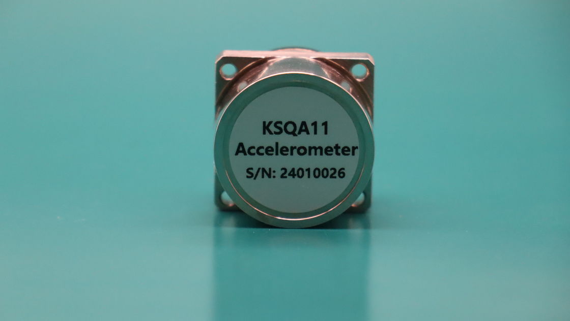 Capteur d'accéléromètre flexible au quartz pour la détection d'impact avec 500 g de résistance aux chocs, facteur d'échelle de 1,0 à 1,6 mA/g et portée d'entrée de ± 30 g