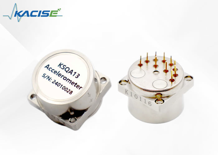 Capteur d'accéléromètre flexible au quartz avec une large plage de températures ≤ 10 mg pour des données de surveillance précise des vibrations