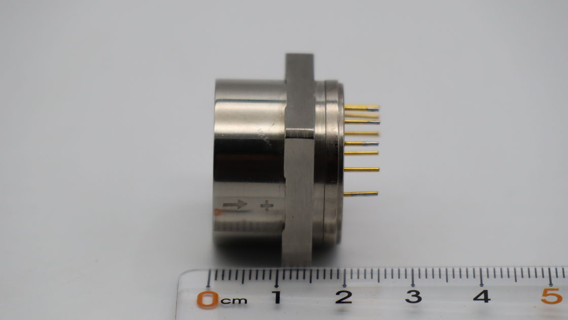 Capteur d'accéléromètre flexible au quartz avec une large plage de températures ≤ 10 mg pour des données de surveillance précise des vibrations