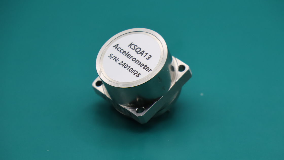 3.5mA/g Facteur d'échelle 100°C Accéléromètre à quartz flexible résistant aux chocs avec 500g Choc pour mesure des vibrations