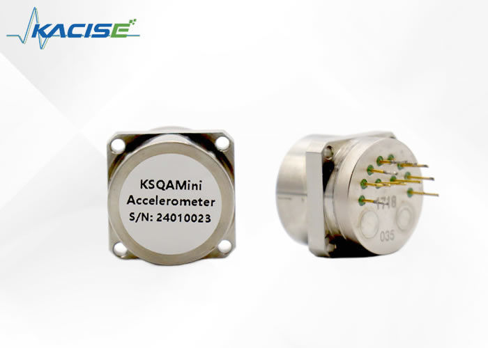 2.3 ~ 3.5mA/g Facteur d'échelle 1000g Sensor d'accéléromètre à quartz flexible résistant aux chocs avec température de stockage -55°C+130°C