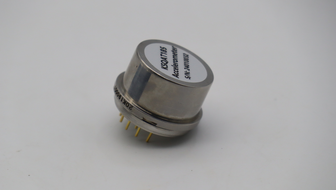 Stable Trois heures Stabilité 1σ ≤150μg Capteur d'accéléromètre Voltage de puissance ±12-±18V CC