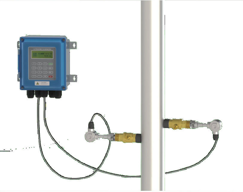 Mètre de débit numérique à ultrasons de surface variable pour la mesure de liquide avec diamètre de tuyau DN15 ~ 6000mm et communication Modbus RS485
