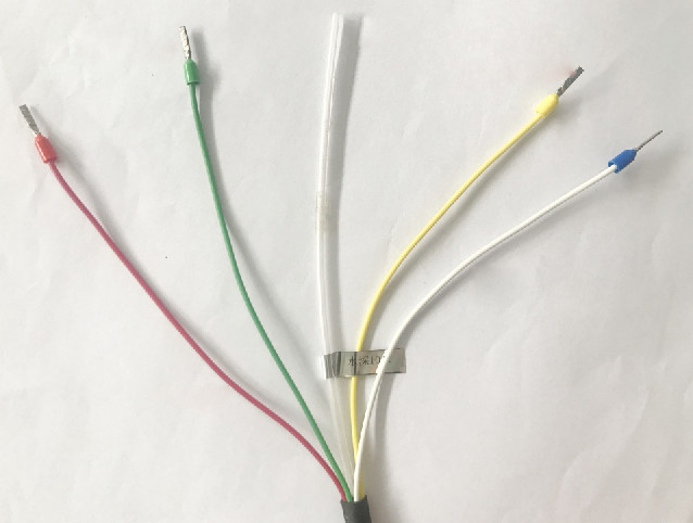 IP65 0-99999.99m3/h Mètre de débit ultrasonique avec matériau POM ABS à coque divisée