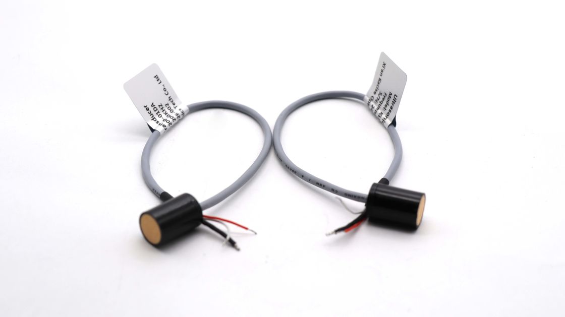 Capteur transducteur ultrasonique étanche IP68 avec portée de 0,10 ~ 1,5 m et boîtier en plastique