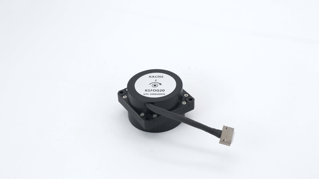 Température de fonctionnement Capteur de gyroscope électronique Coefficient de marche aléatoire ≤ 0,01 o/h^1/2) 5V