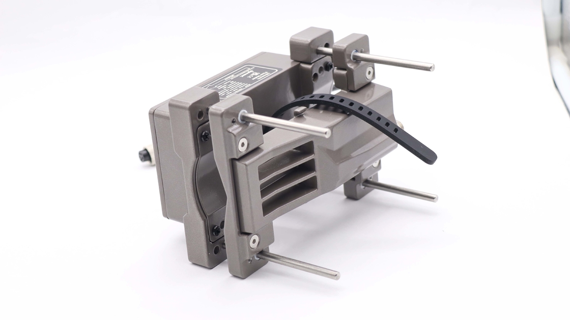 Connecteurs d'alimentation et d'entrée/sortie M12 Plug aéronautique Ultrasons débitmètre avec grand écran