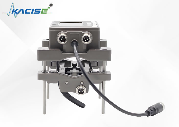 Connecteurs d'alimentation et d'entrée/sortie M12 Plug aéronautique Ultrasons débitmètre avec grand écran