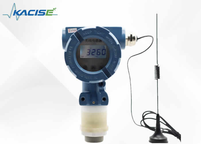 Capteur de niveau ultrasonique de 125 KHz IP65 PVC avec câble à 5 broches pour applications industrielles