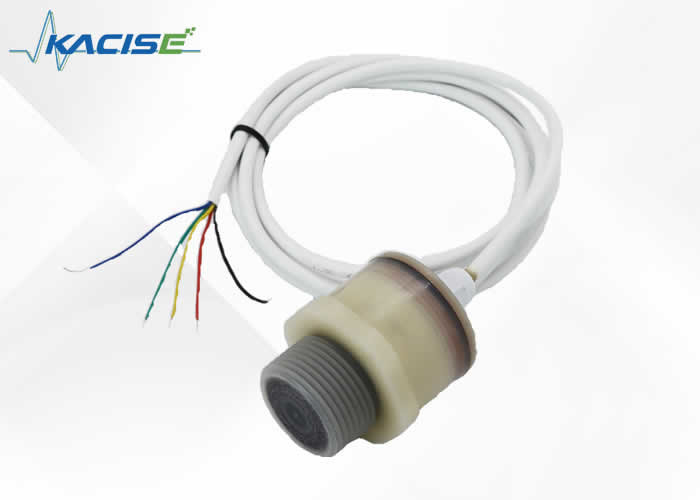 Mesureur de niveau d'eau PVDF de sortie de 0 à 10 V de haute précision pour la surveillance du niveau d'eau de l'IoT