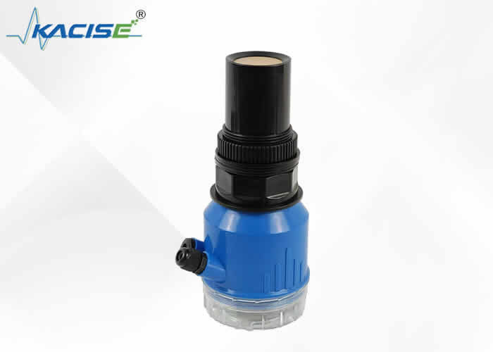 Indicateur de niveau à ultrasons KUM-100 avec communication sans fil 4G/LoRa, alimentation DC12-28V et précision ±0,5 % F.S