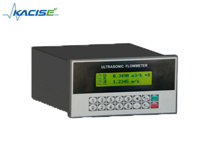 Clampe de la série KUF2000 sur le débitmètre à ultrasons avec protection IP67, gamme DN32-DN6000 et précision de 1%