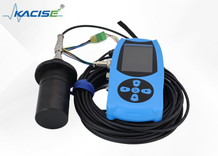 Compteur de profondeur d'eau portable de haute précision avec protocole ModBus et portée de mesure allant jusqu'à 100 m