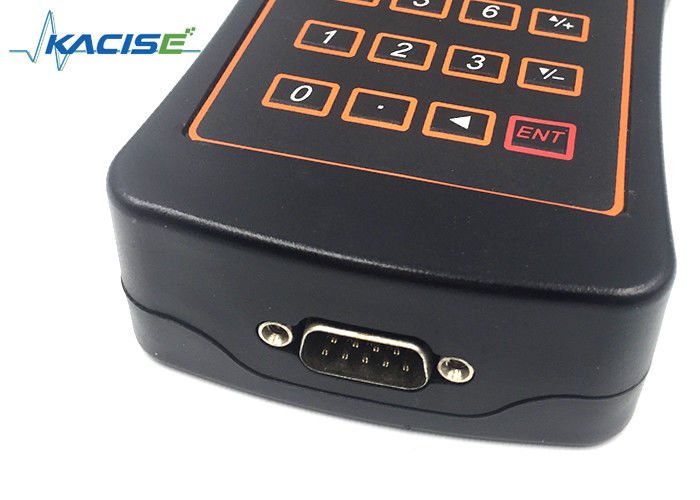 Débitmètre ultrasonique portable KUFH2000B avec fonction de mémoire de données et mesure non intrusive à une consommation de 1,5 W