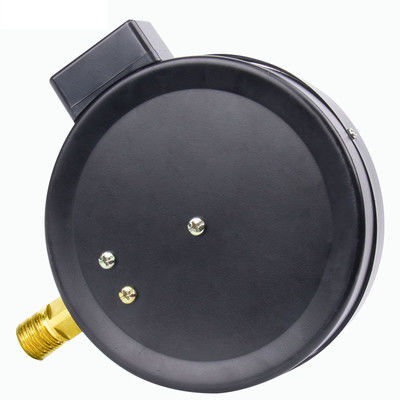 KMC-YXC150 Manomètre électrique de contact à haute résistance aux chocs en acier inoxydable avec un diamètre de cadran de 145 mm et une plage de mesure de 0 à 60 MPa