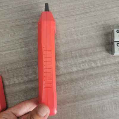 UNI-T UT683KIT UT682D Traceur de fil Identifier automatiquement le câble cible multi-fonctionnel à polarité courte ouverte
