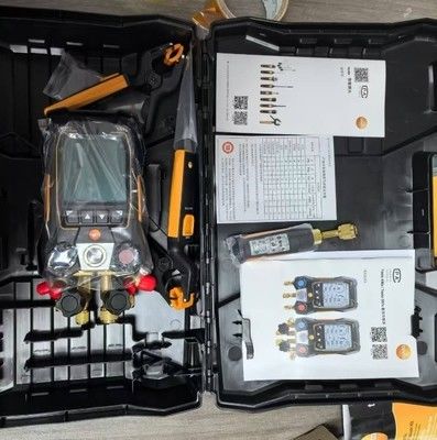 testo 557s Smart Vacuum Kit avec tuyaux - Collecteur numérique intelligent avec sonde de vide et de température sans fil et 4 ensembles de tuyaux