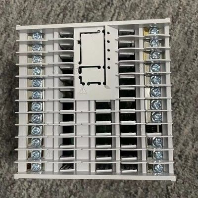 Contrôleur de température numérique UT35A avec LCD couleur à 14 segments, contrôle de la séquence d'échelle et communication Ethernet