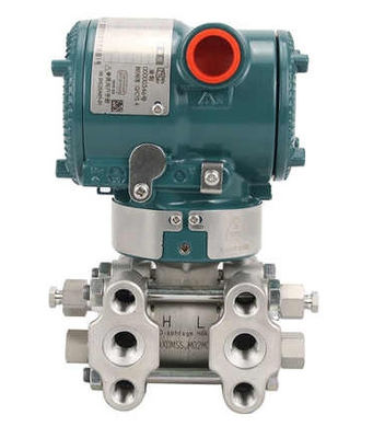 Émetteur de pression à jauge Yokogawa EJA430E avec détecteur numérique DPharp de précision de 0,065% et certification SIL 2/3