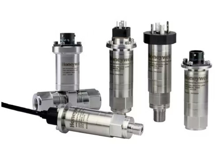 Transducteur de pression configurable Honeywell FP5000 avec une plage de 0,36 psig/an à 5 000 psig/an et une précision à pleine échelle de ±0,1% ((Nombre de pièce:060-R161-11-01)