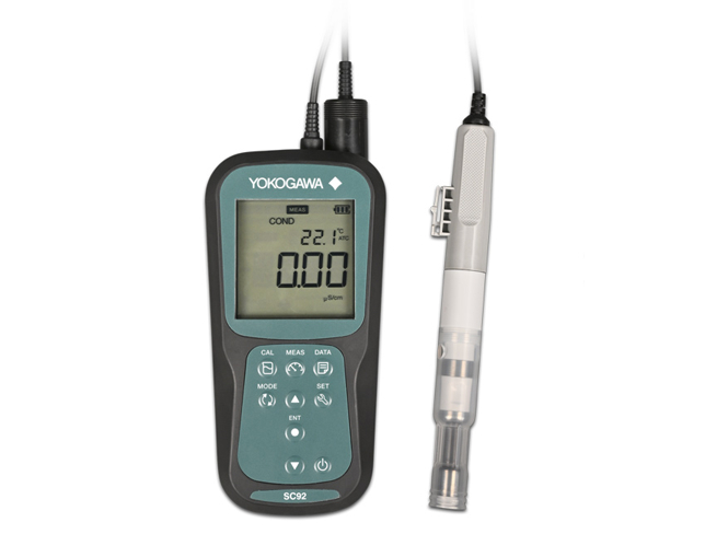 Le compteur de conductivité portable SC92 avec IP67 étanche, large plage de mesure et grand écran rétroéclairé