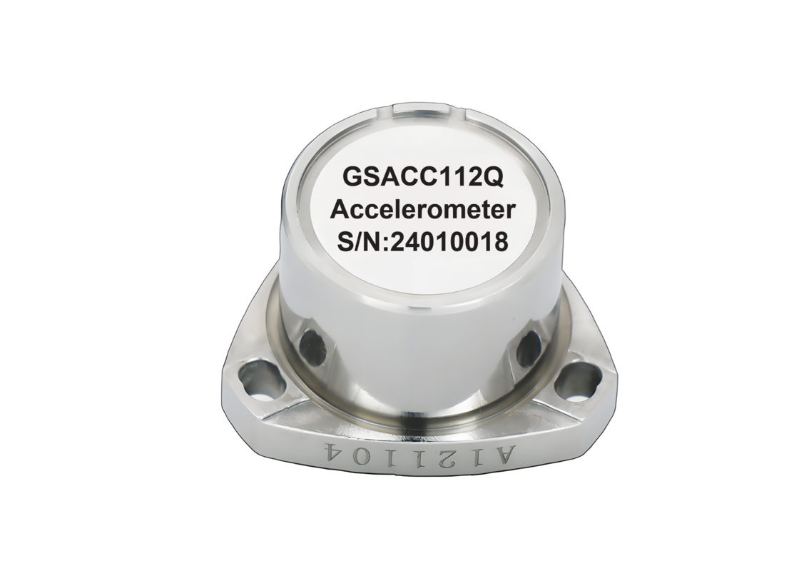 Accéléromètre flexible à quartz GSACC112Q avec plage de ± 20 g, stabilité de polarisation ≤ 10 µg et sortie analogique pour une navigation inertielle de précision
