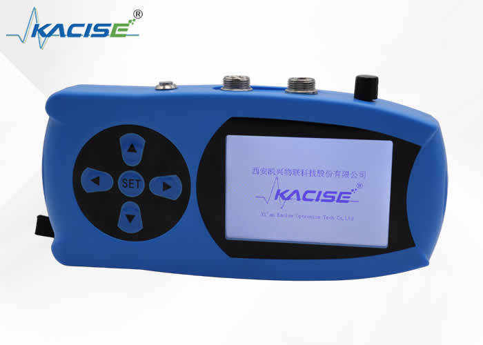 Sondeur de profondeur portable KWD100 avec une portée de 0,7 à 100 m, un angle d'émission de 3,6° ± 10 % et une précision de ± 0,5 %, capteur de profondeur ultrasonique