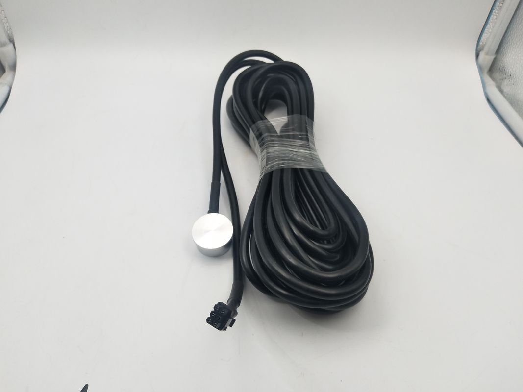 Capteur de niveau de fluide ultrasonique non invasif avec une précision FS de 0,5% et une certification anti-explosion