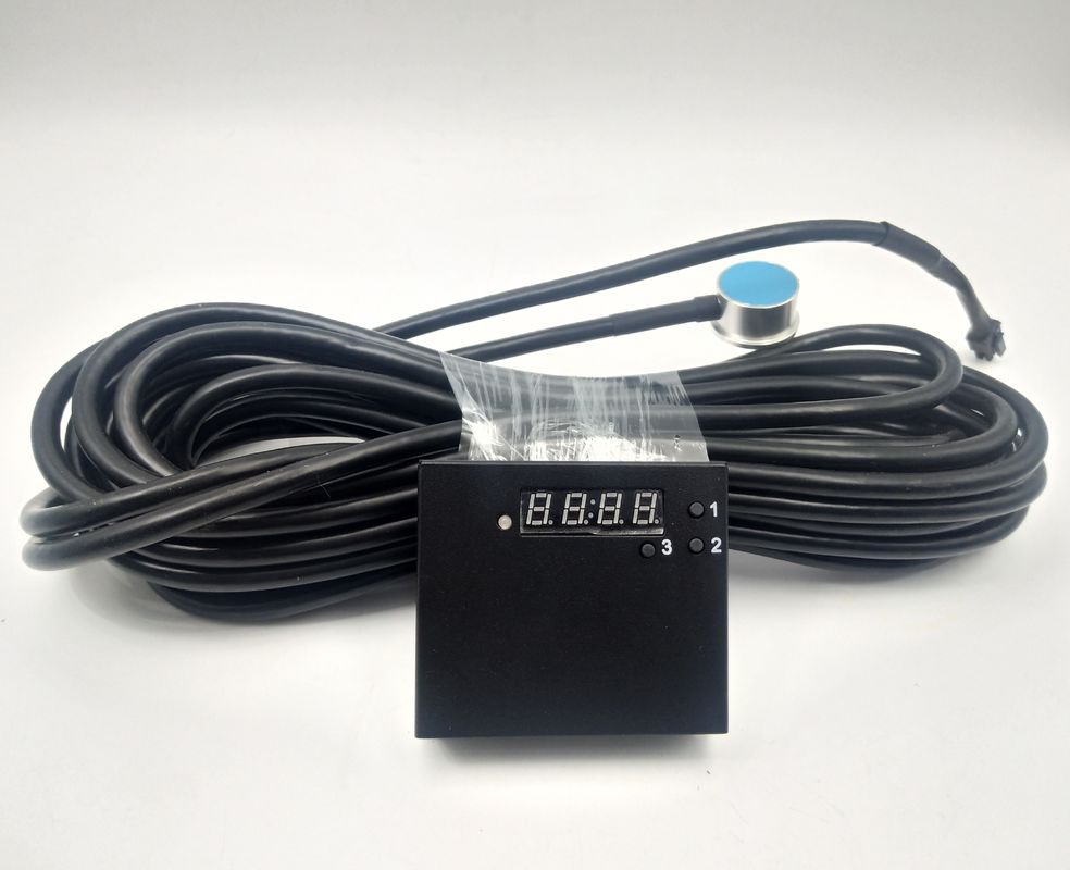 Capteur de niveau ultrasonique avec une précision FS de 0,5% et une alimentation électrique 24VDC pour les applications à l'épreuve des explosions